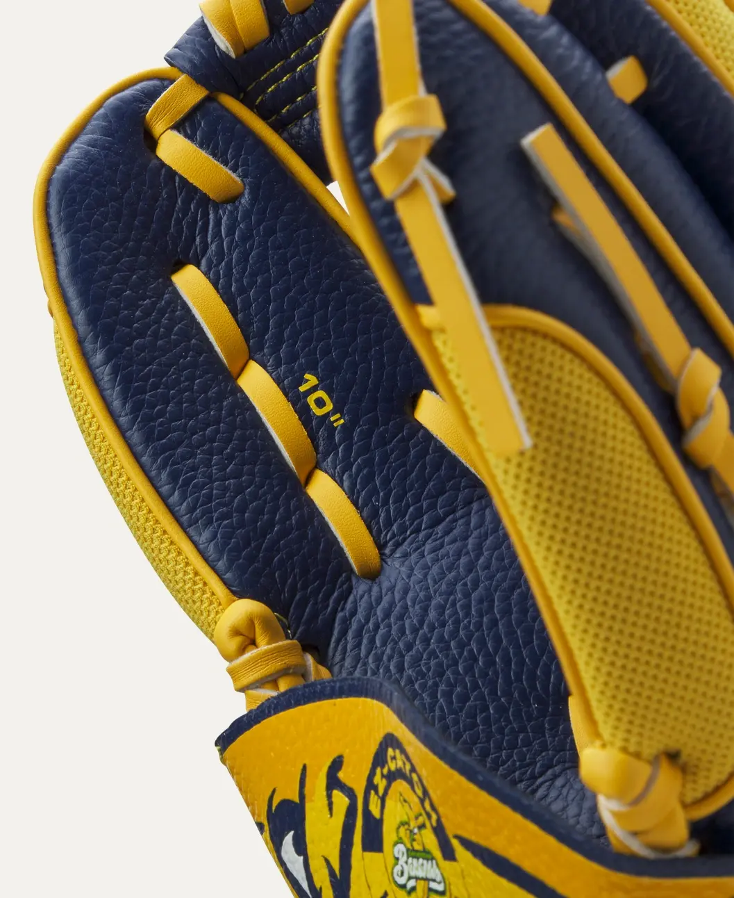 Wilson A200™ EZ Catch™ Savannah Bananas 10” T-Ball Glove