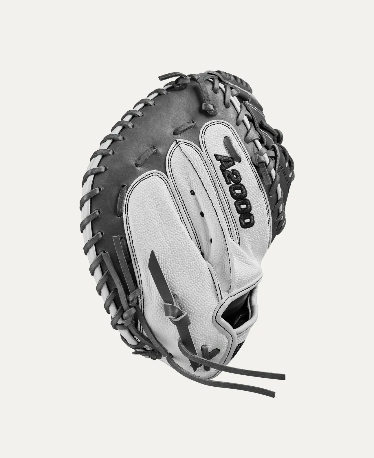 Wilson 2024 Fastpitch Classics Series A2000 FPCM23SS 34” Fastpitch Catcher’s Mitt