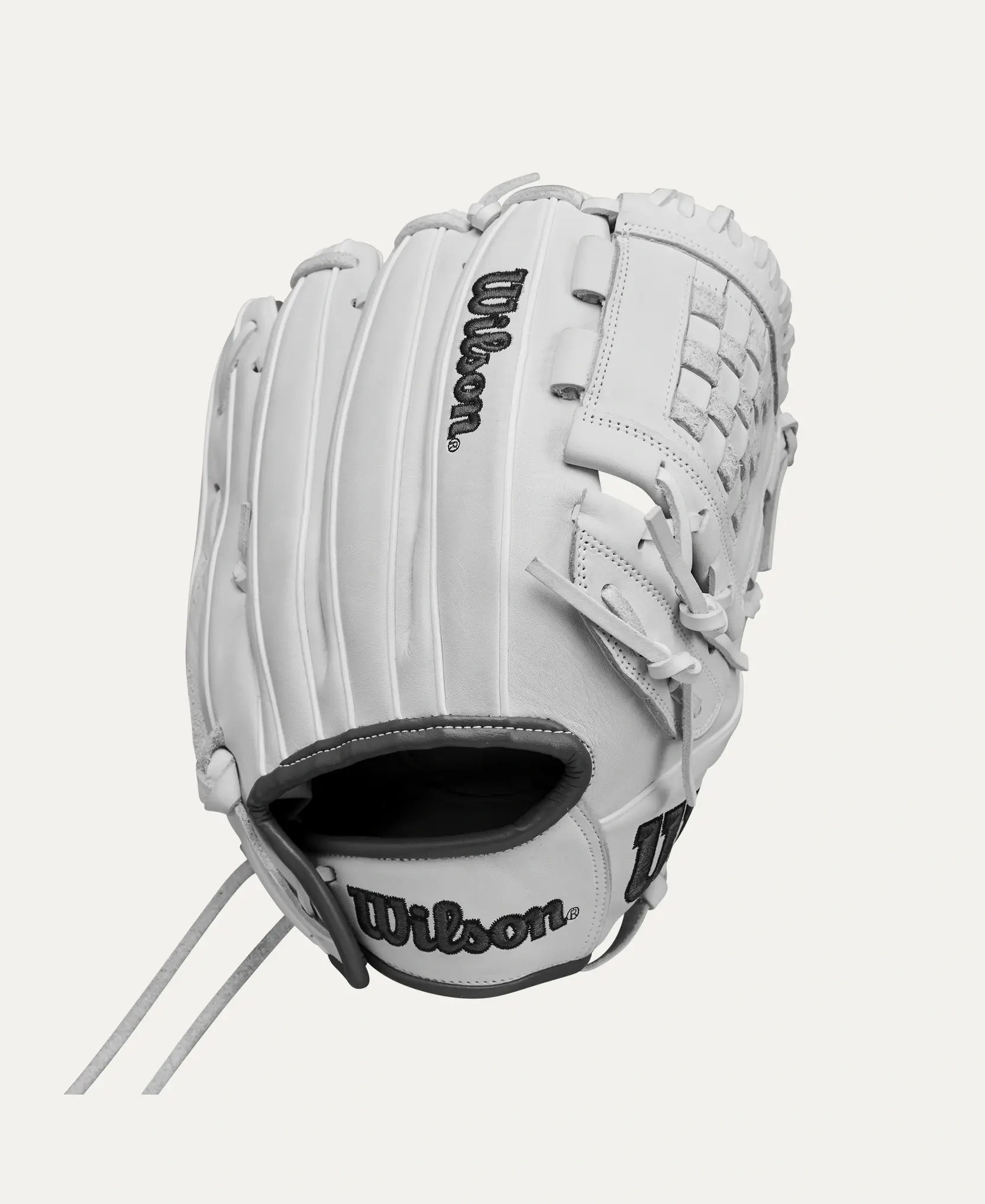 Wilson A1000 P12 Pitcher's Fastpitch Softball Glove