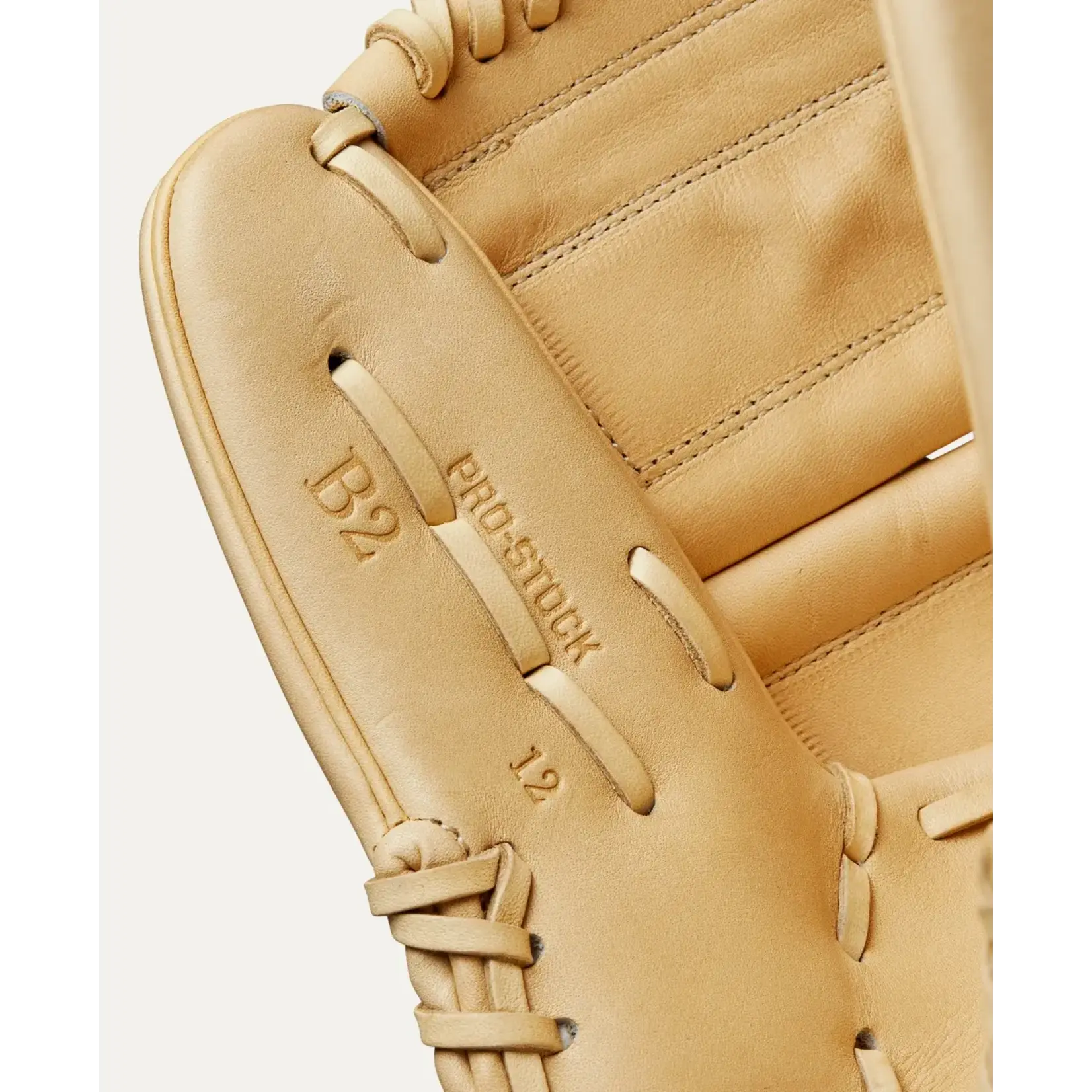 Wilson 2024 Baseball Classics Series A2000 B2 12" Pitcher's Baseball Glove