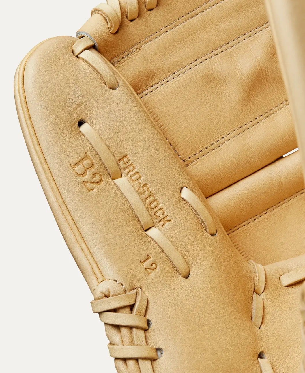 Wilson 2024 Baseball Classics Series A2000 B2 12" Pitcher's Baseball Glove