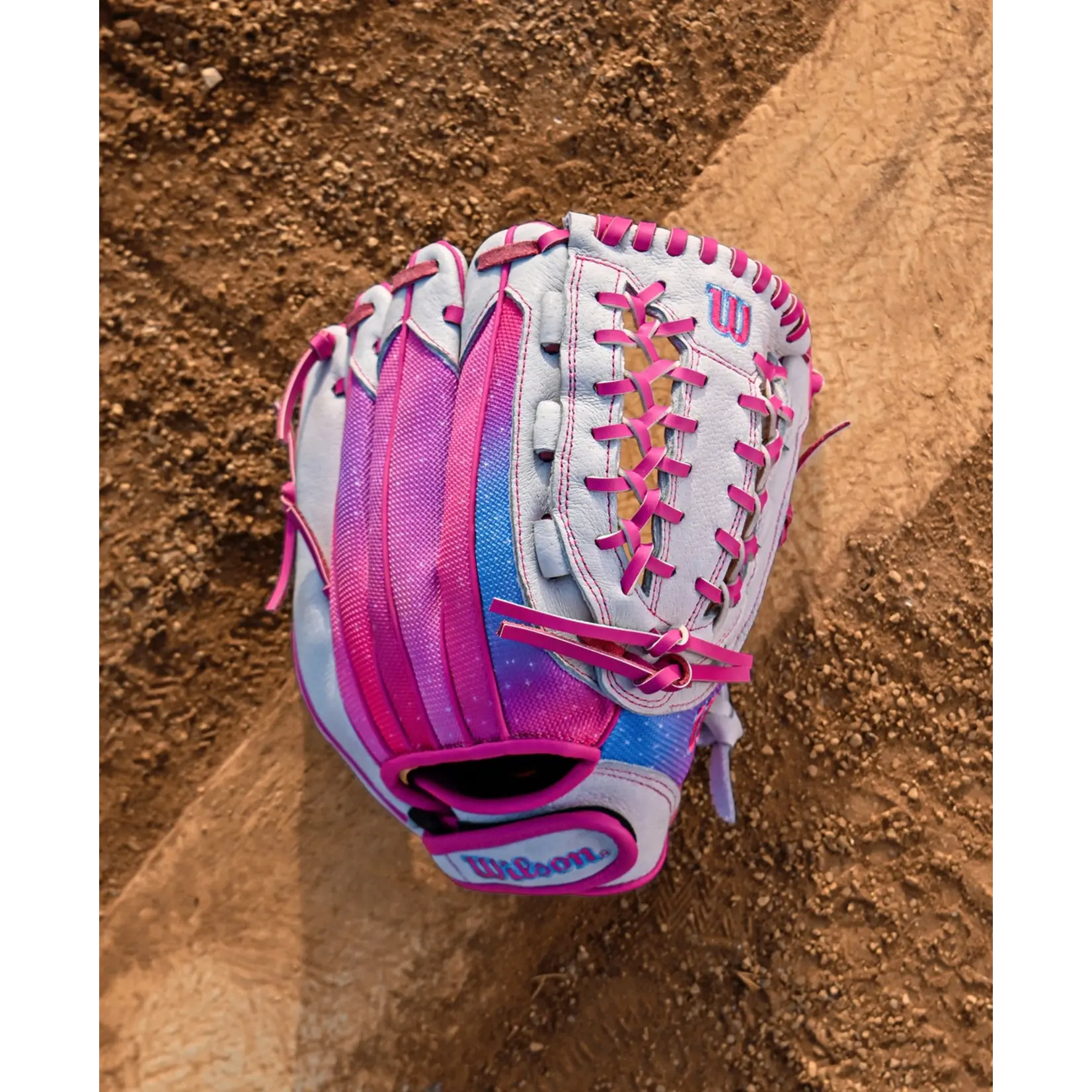 Wilson 2026 Flash 12" Youth Fastpitch Glove