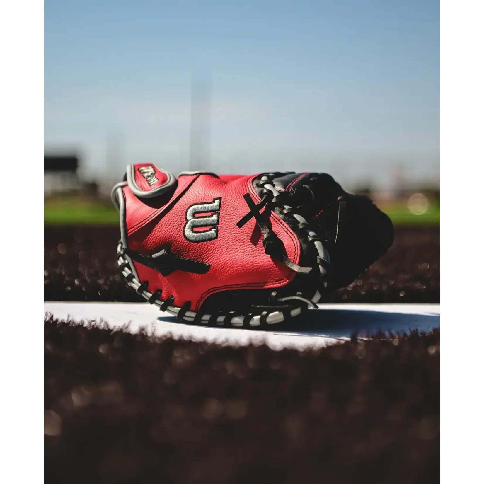 Wilson A500 32" Youth Baseball Catcher's Mitt