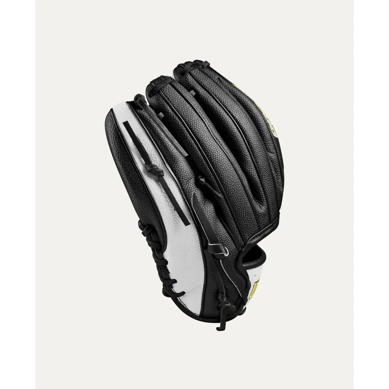 Wilson 2024 A2000 1786SS Black/White 11.5in