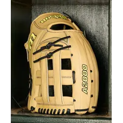 Wilson 2026 A2000 Classics Series 1777 Blonde/Black 12.75"