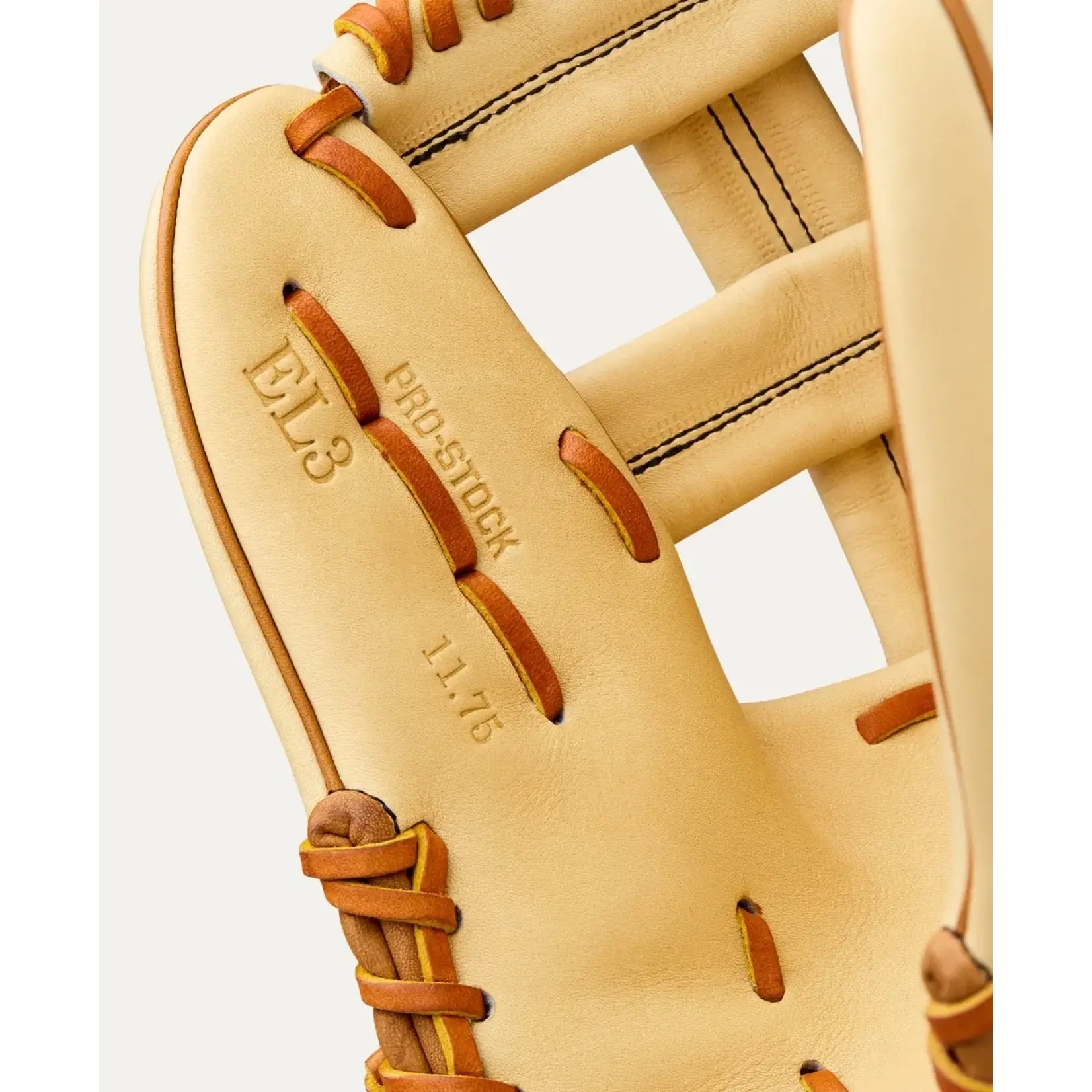 Wilson 2026 A2000 Classics Series EL3 Blonde/Saddle Tan 11.75"