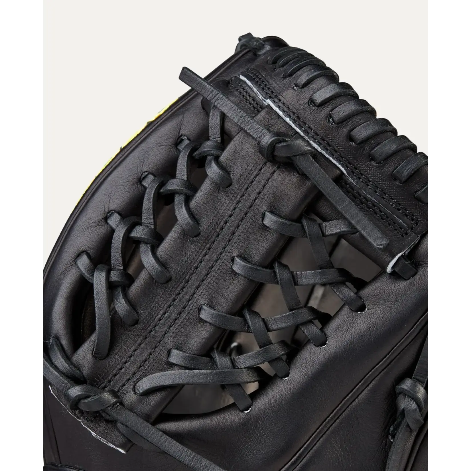 Wilson 2026 A2000 Classics Series 1789 Black 11.5" Pitcher's/Infield Glove