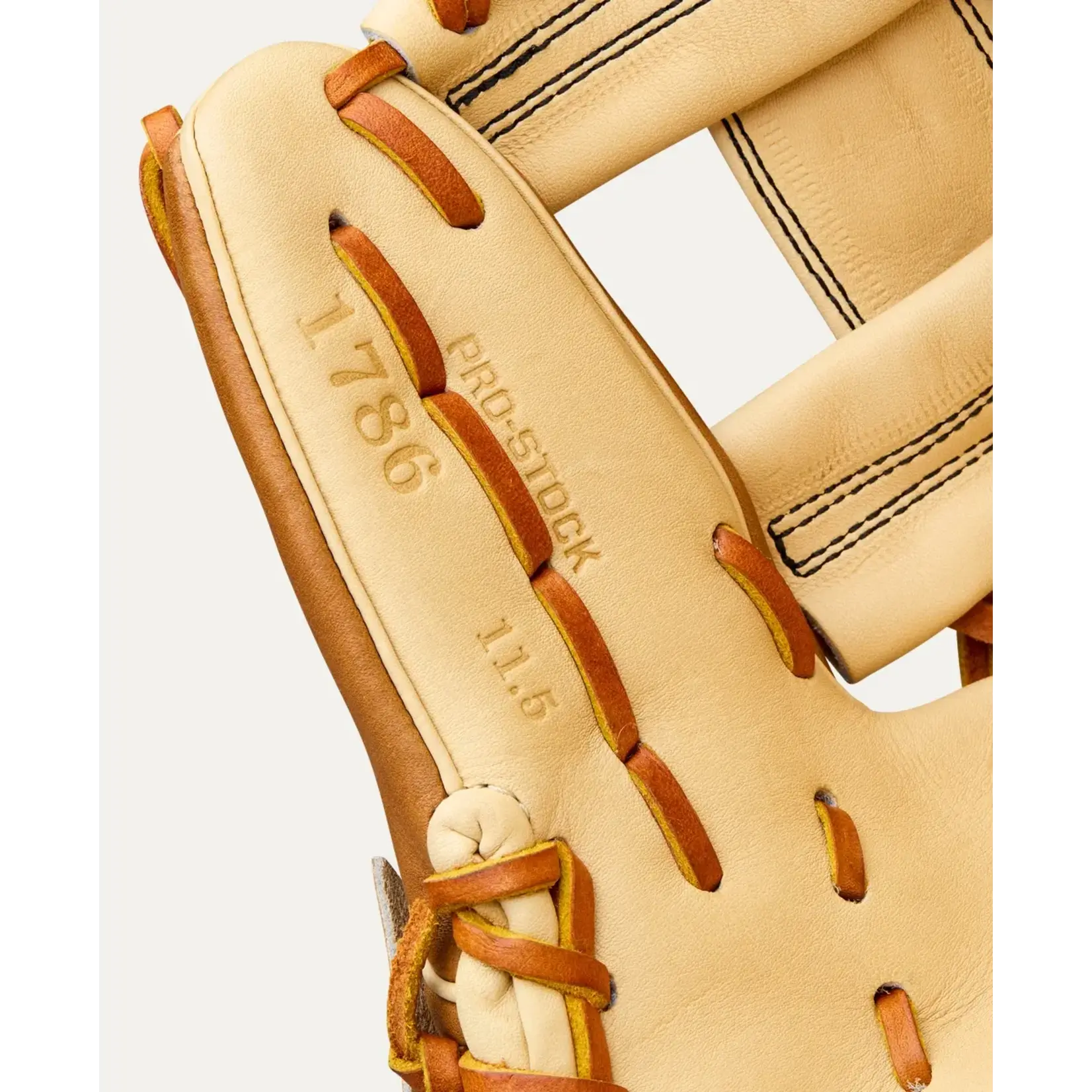 Wilson 2026 A2000 Classics Series 1786 Saddle Tan/Blonde 11.5" Infield Glove