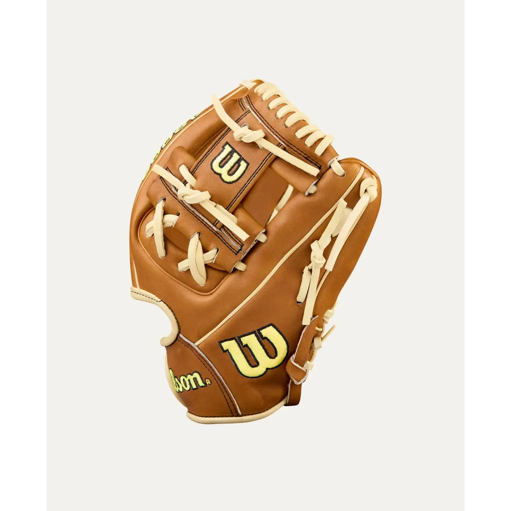 Wilson 2026 A2000 Classics Series DP15 Saddle Tan/Blonde 11.5" Infield Glove