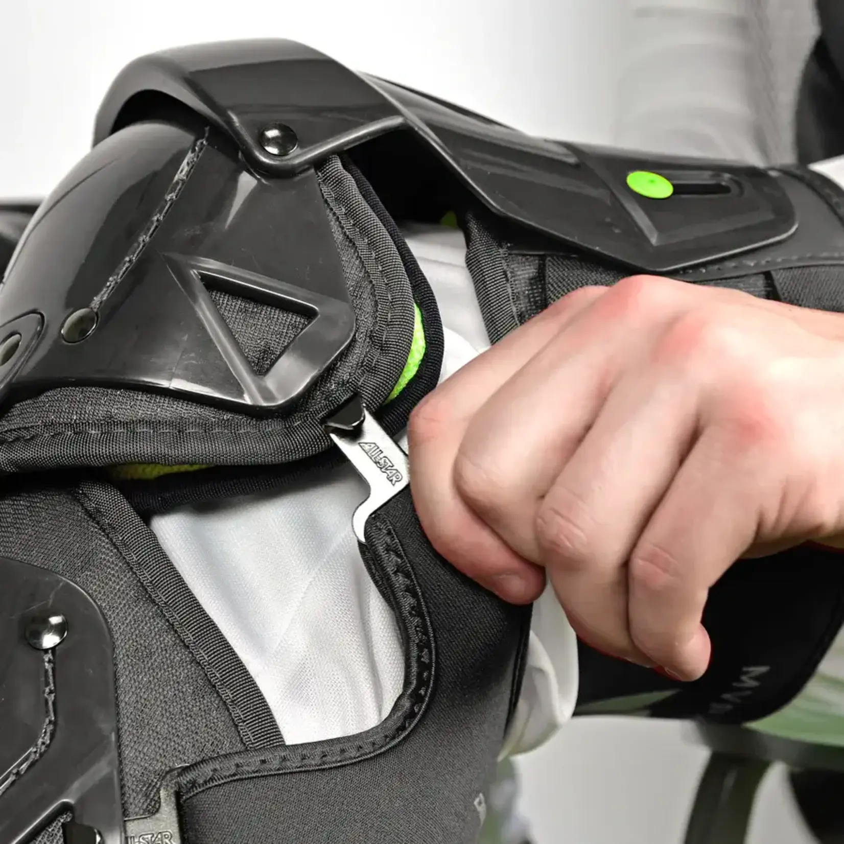 All-Star All Star MVP PRO Intermediate Catching Kit