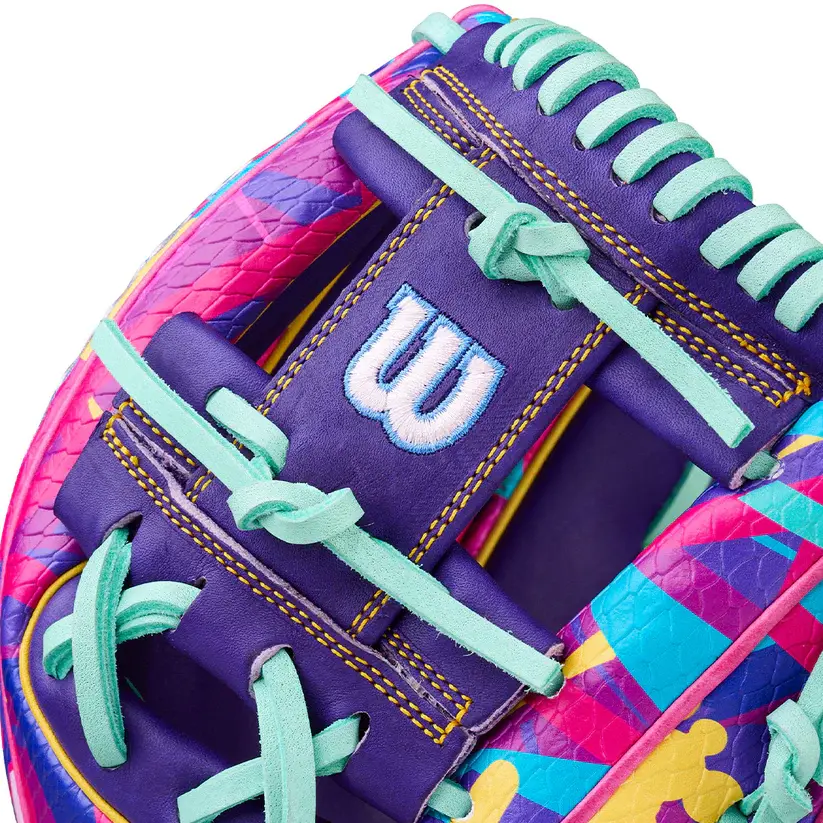 Wilson January 2026 Wilson A2000 GOTM 1786SS 11.5" "Grafitti"