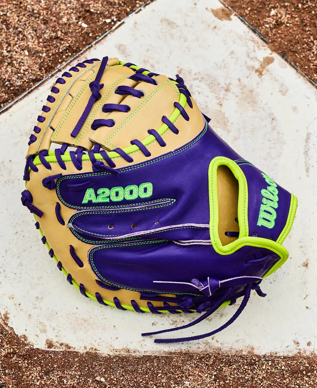 Wilson 2026 Spring A2000FP FPCM23 Purple 34" RHT