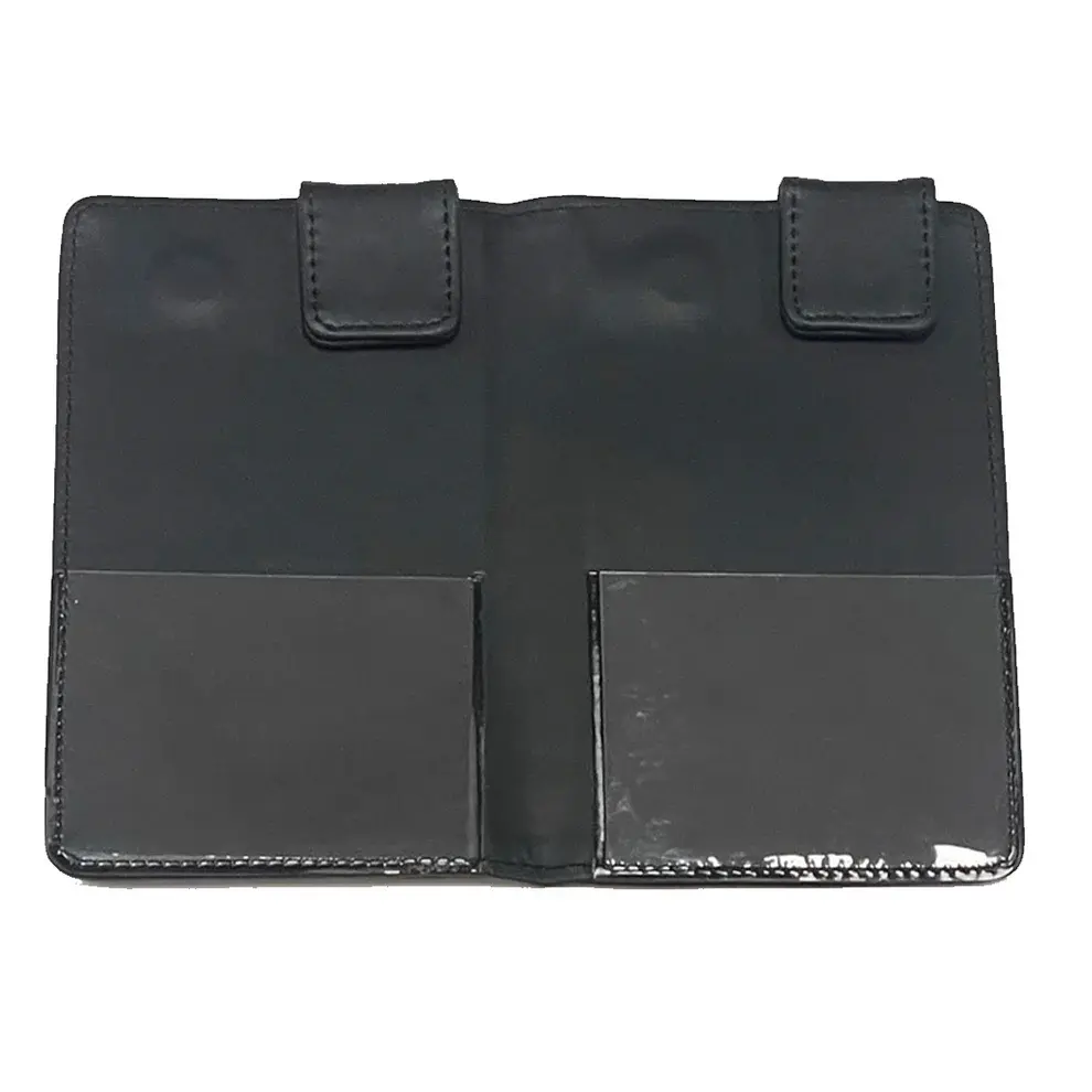 Smitty Smitty Book Style Magnetic Game Card Holder