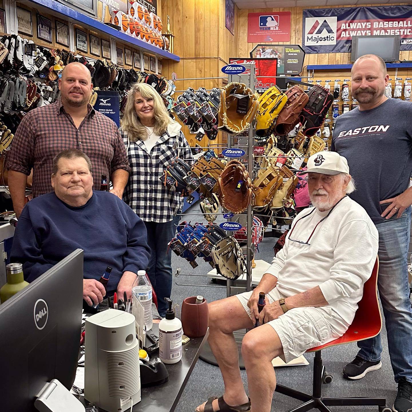 Jonquil on social media