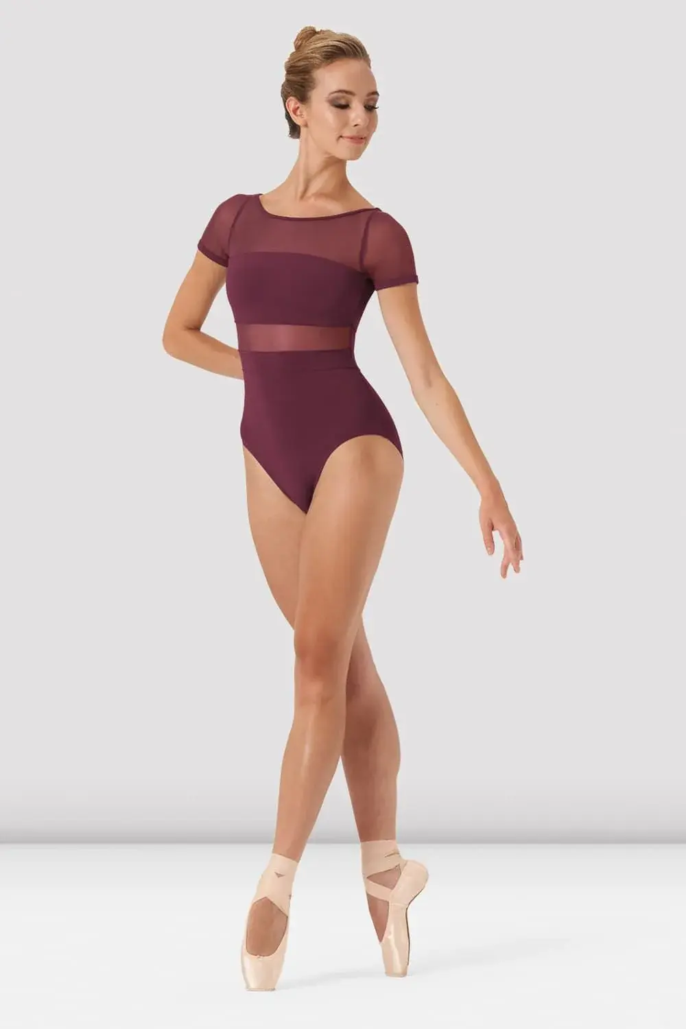 Ballerina neckline bodysuit, Contemporaine