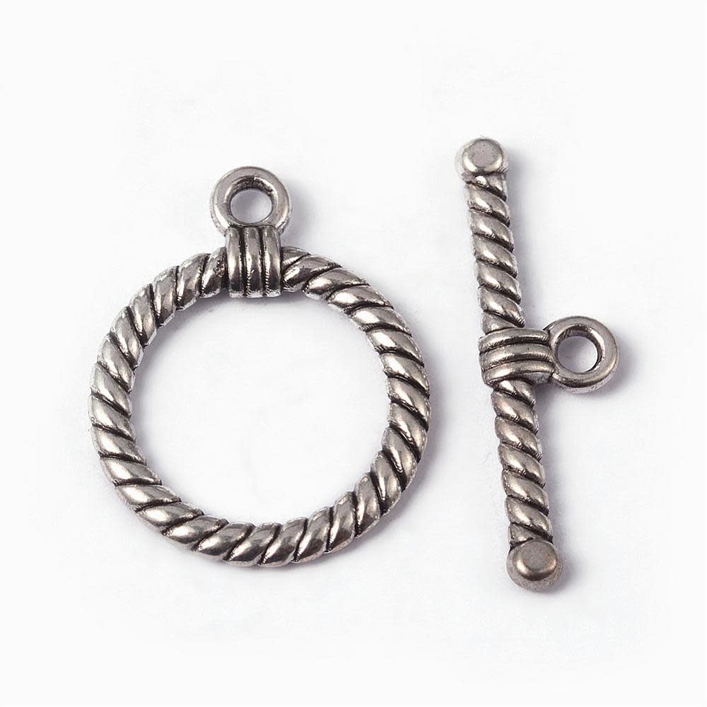 Rope toggle clasp store