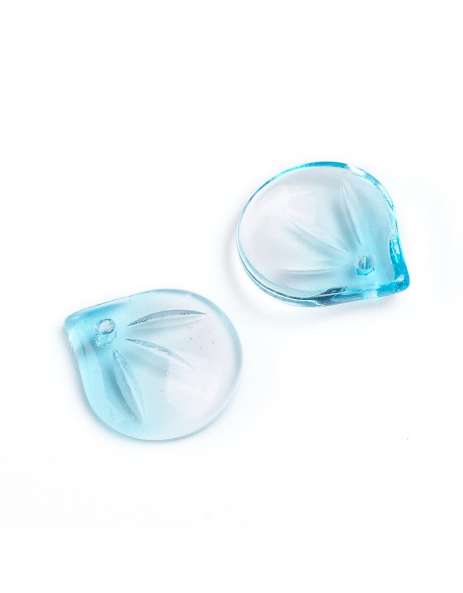 15x13x4mm Glass Leaf  Light Blue  x10