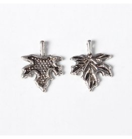 Maple Leaf  17x14mm Antique Silver   NF  x10