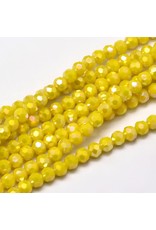 4mm Round  Opaque Yellow Lustre  x90