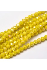 4mm Round  Opaque Yellow Lustre  x95