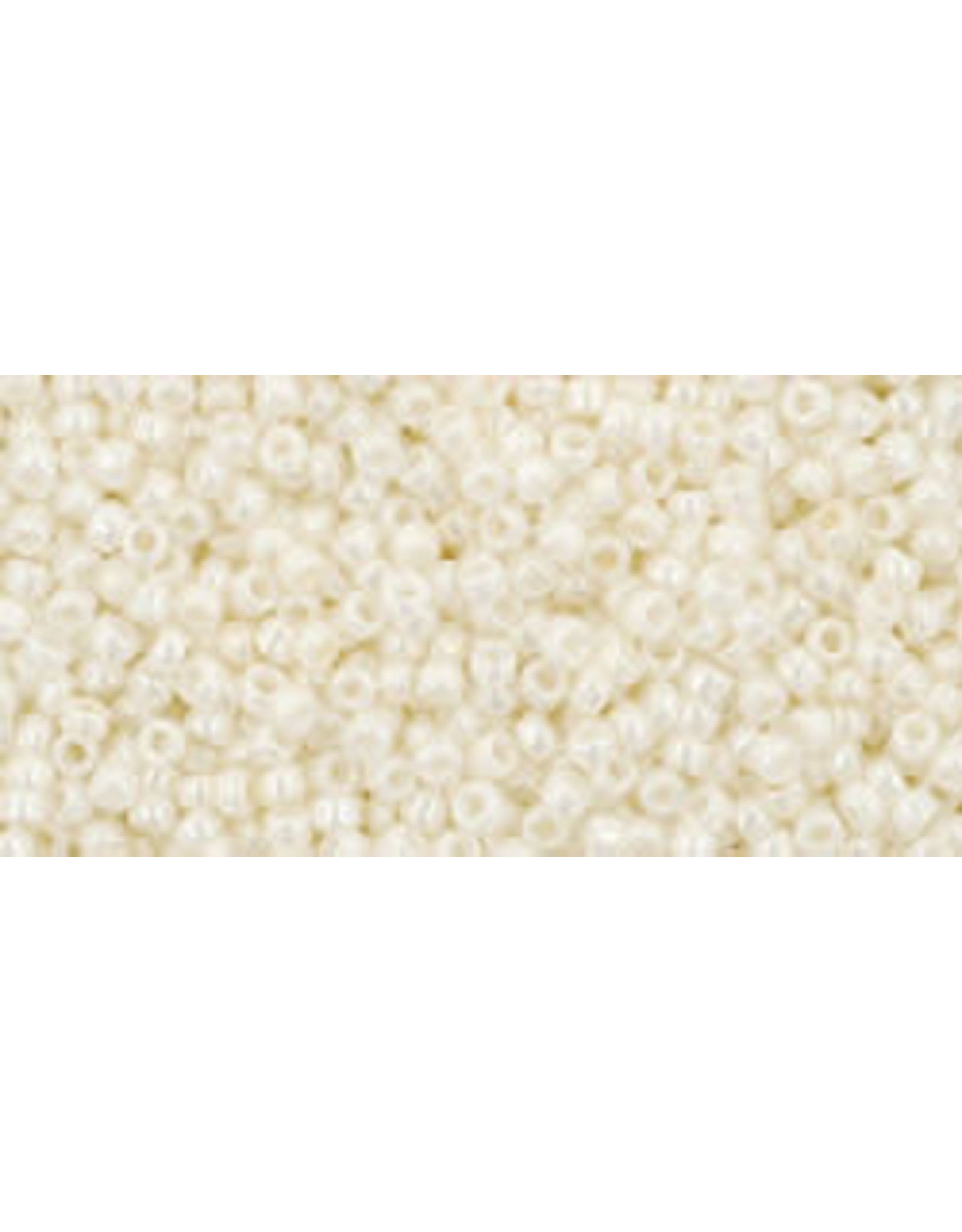 Toho 122 15  Round 5g Opaque Navajo White Lustre