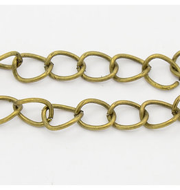 #39 Curb Chain Twisted   8x6mm  Antique Brass 16 Feet  NF