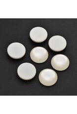 25mm Resin  Round Creamy White  x2