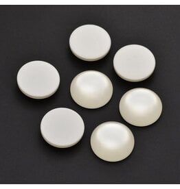 25mm Resin  Round Creamy White  x2