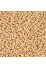Miyuki db1581b 11 Delica 25g Opaque Ivory Pear Matte
