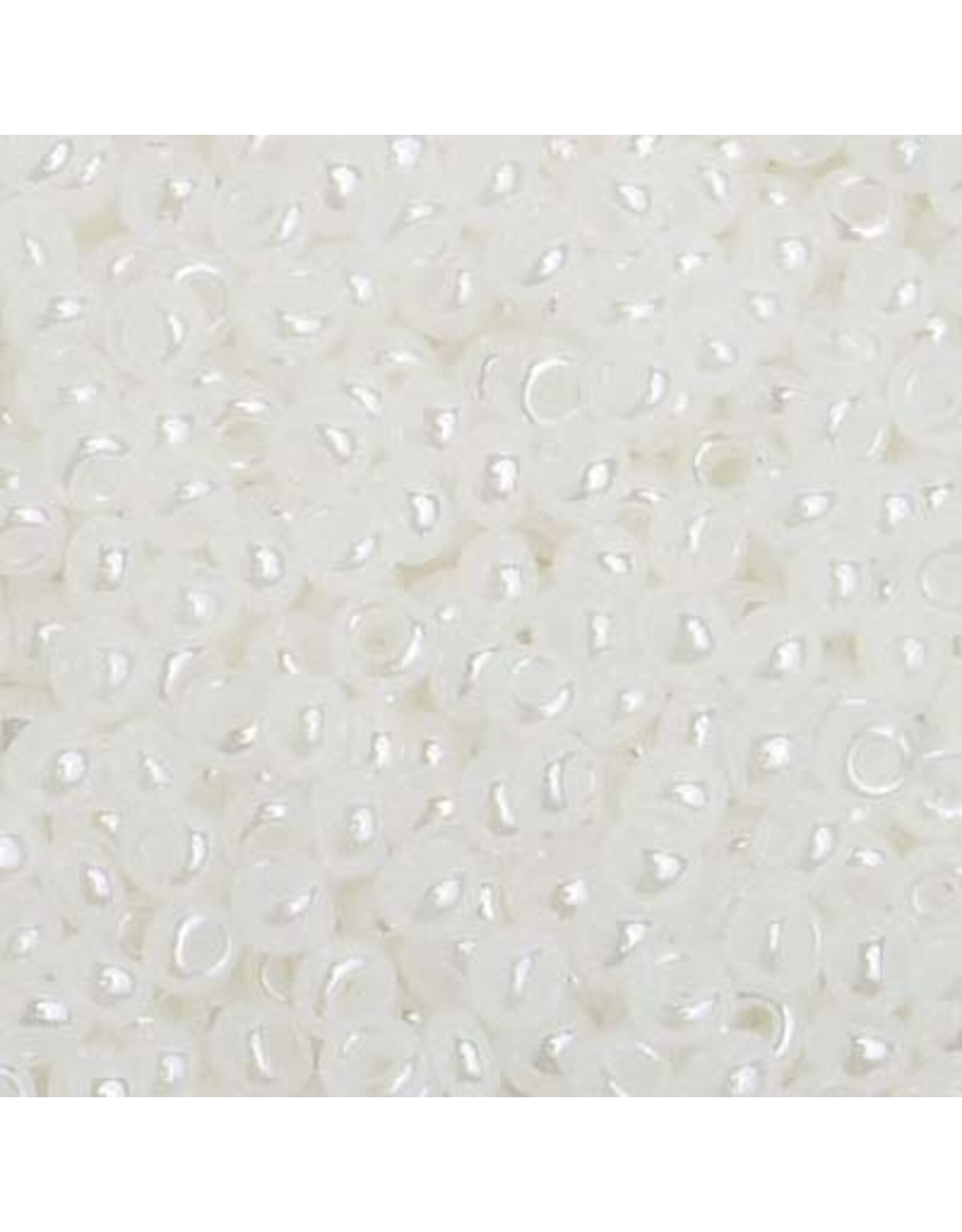 Czech 201600  8  Seed Opaque White Pearl