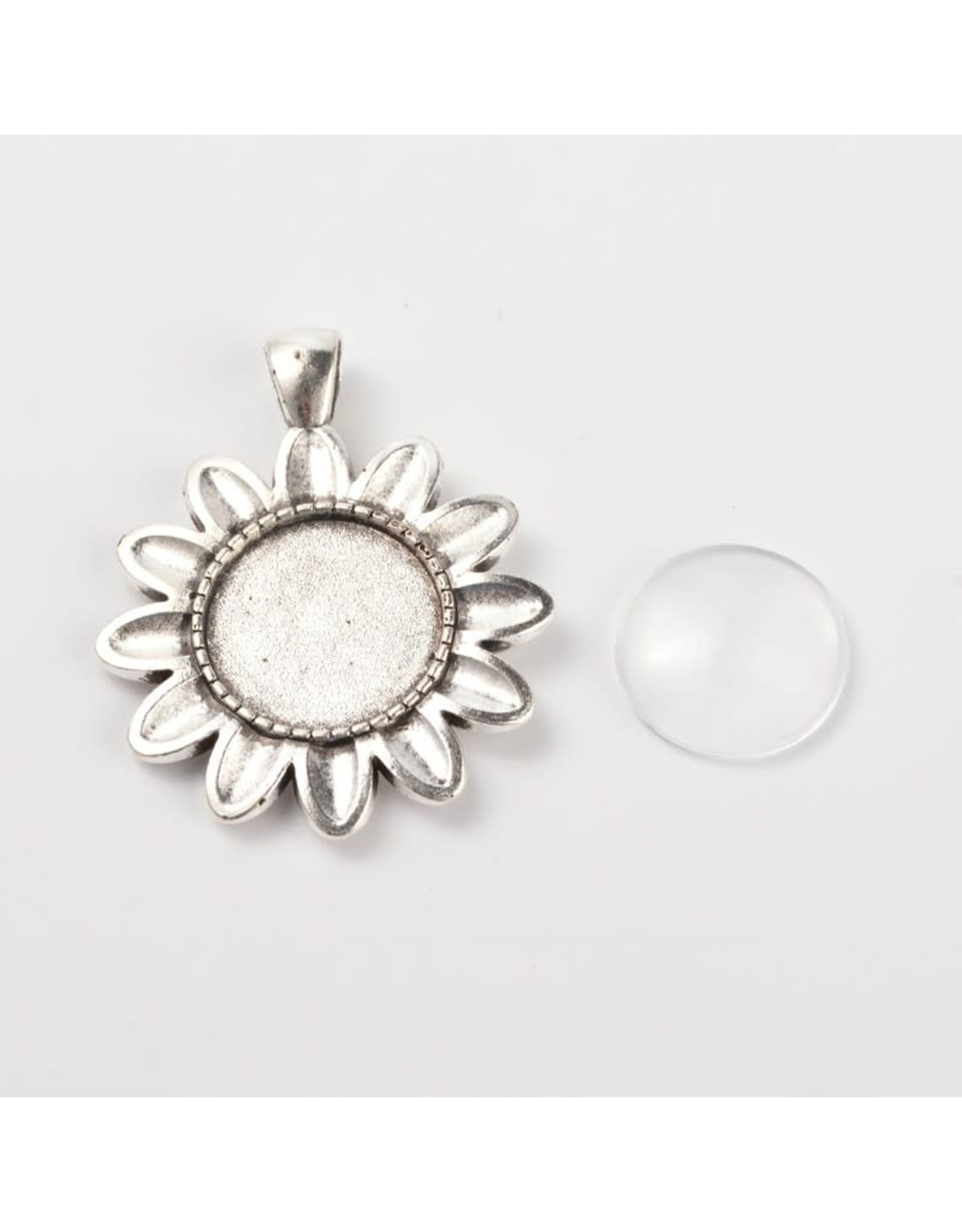 Flower Pendant Cabochon Setting  43x34mm Antique Silver NF x1 set