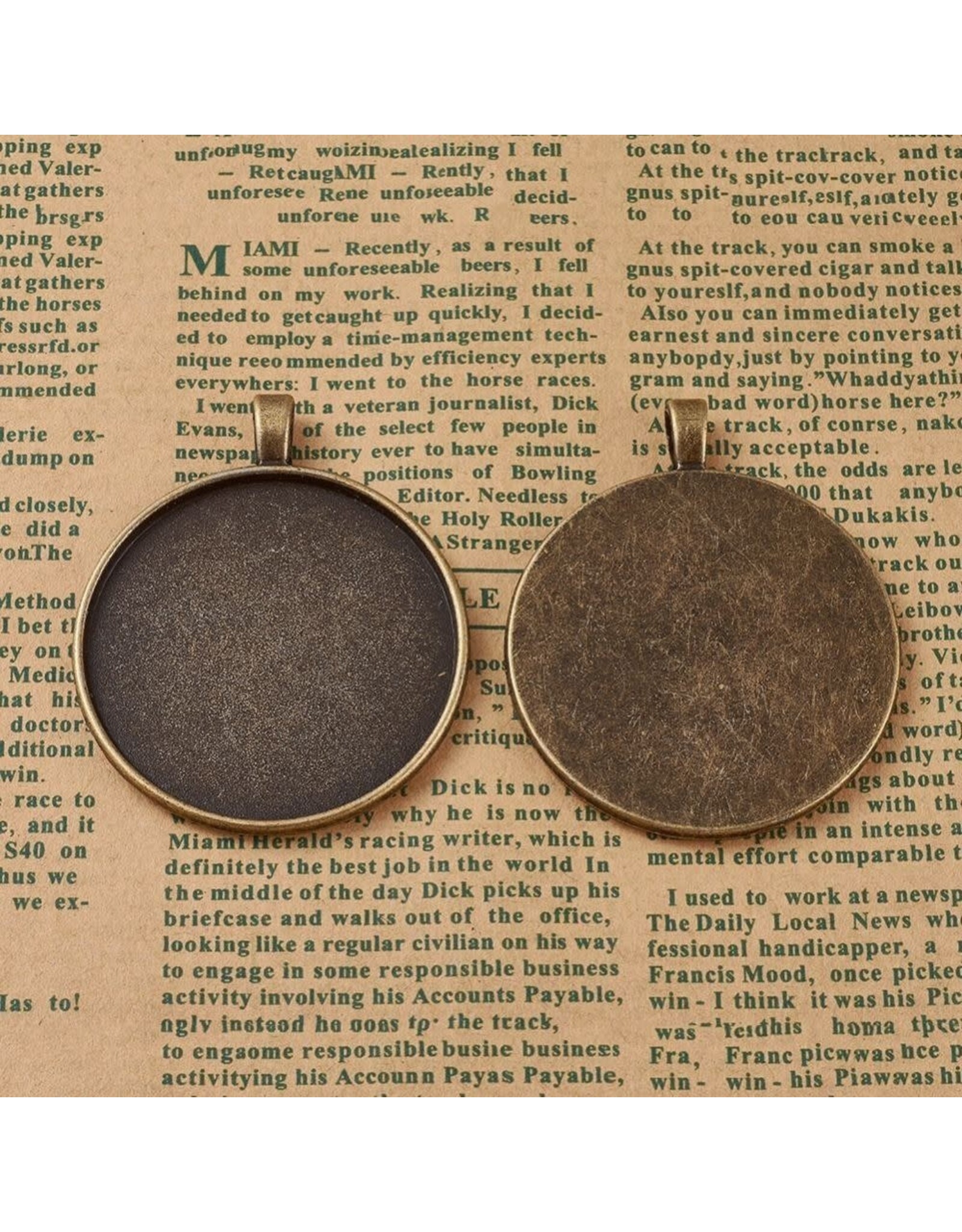 Round Pendant Cabochon Setting  52x43mm Antique Silver NF x1 set