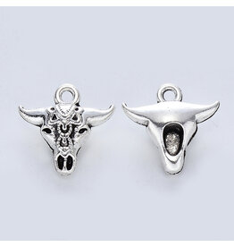 Cattle Skull 17mm Antique Silver x6  NF