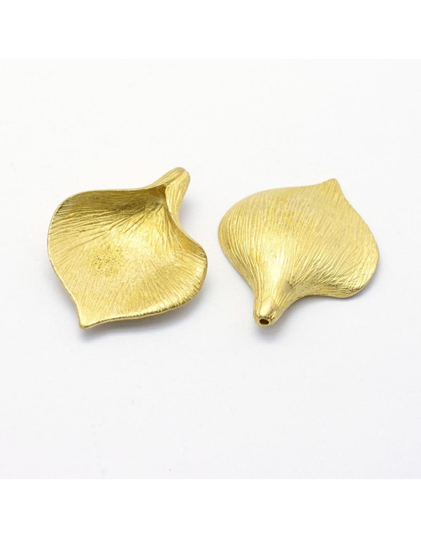 Calla Lily Brass  34x27mm Gold x2