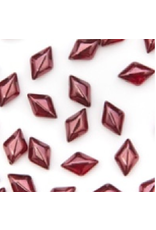 Matubo Gemduo 2 Hole 8x5mm Ruby Vega   x40