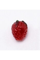 15x13mm Lampwork Strawberry  x4