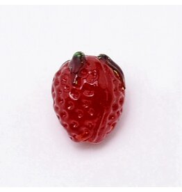 15x13mm Lampwork Strawberry  x4