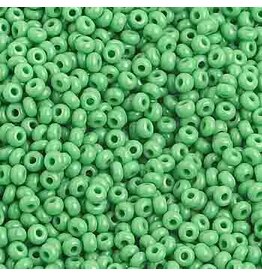 Czech 1018 10  Seed Opaque Medium Green