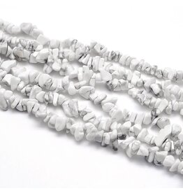 Howlite Chips White 30” Strand