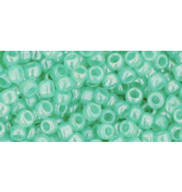 Toho 144  8  Round 40g  Light Green Ceylon