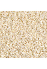 Miyuki db203  11 Delica   Beige Brown Luster