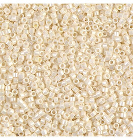 Miyuki db203  11 Delica   Beige Brown Luster