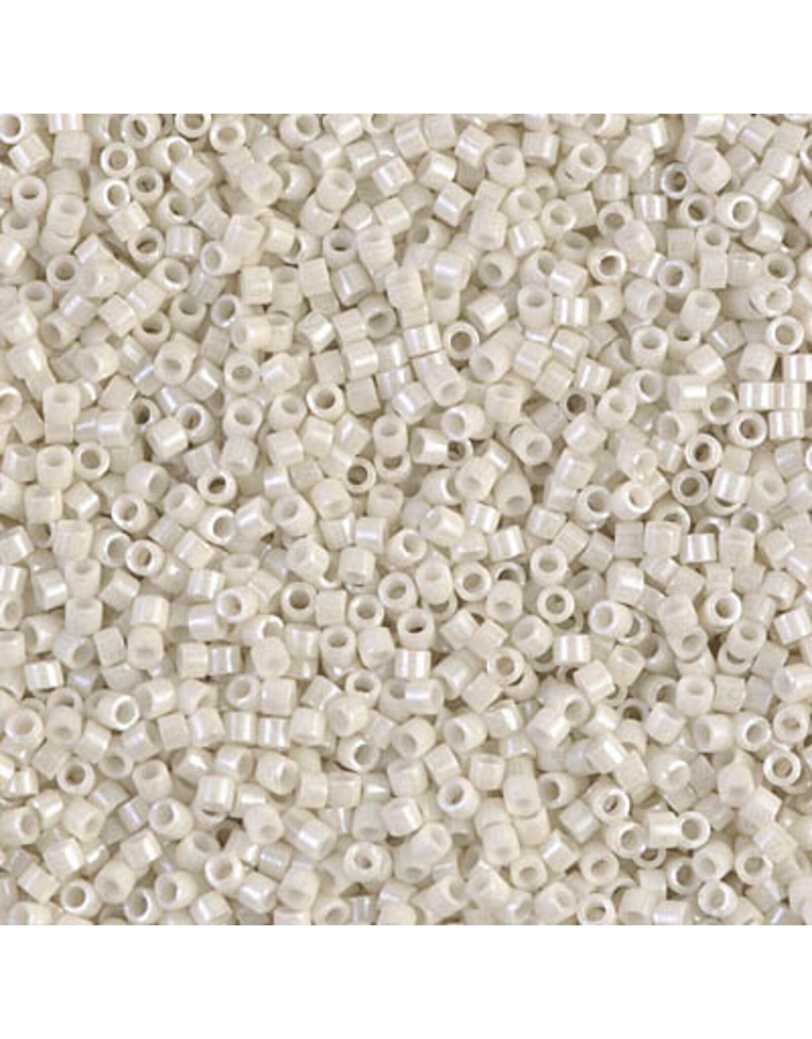 Miyuki db211 11 Delica  Opaque White Alabaster Glazed