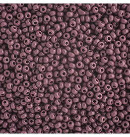 Czech 1067 10  Seed  Opaque Dark Mauve