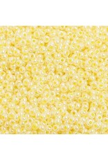 Czech 1427  10  Seed  Yellow Pearl Dyed