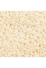 Czech 1470 10  Seed  Opaque Eggshell