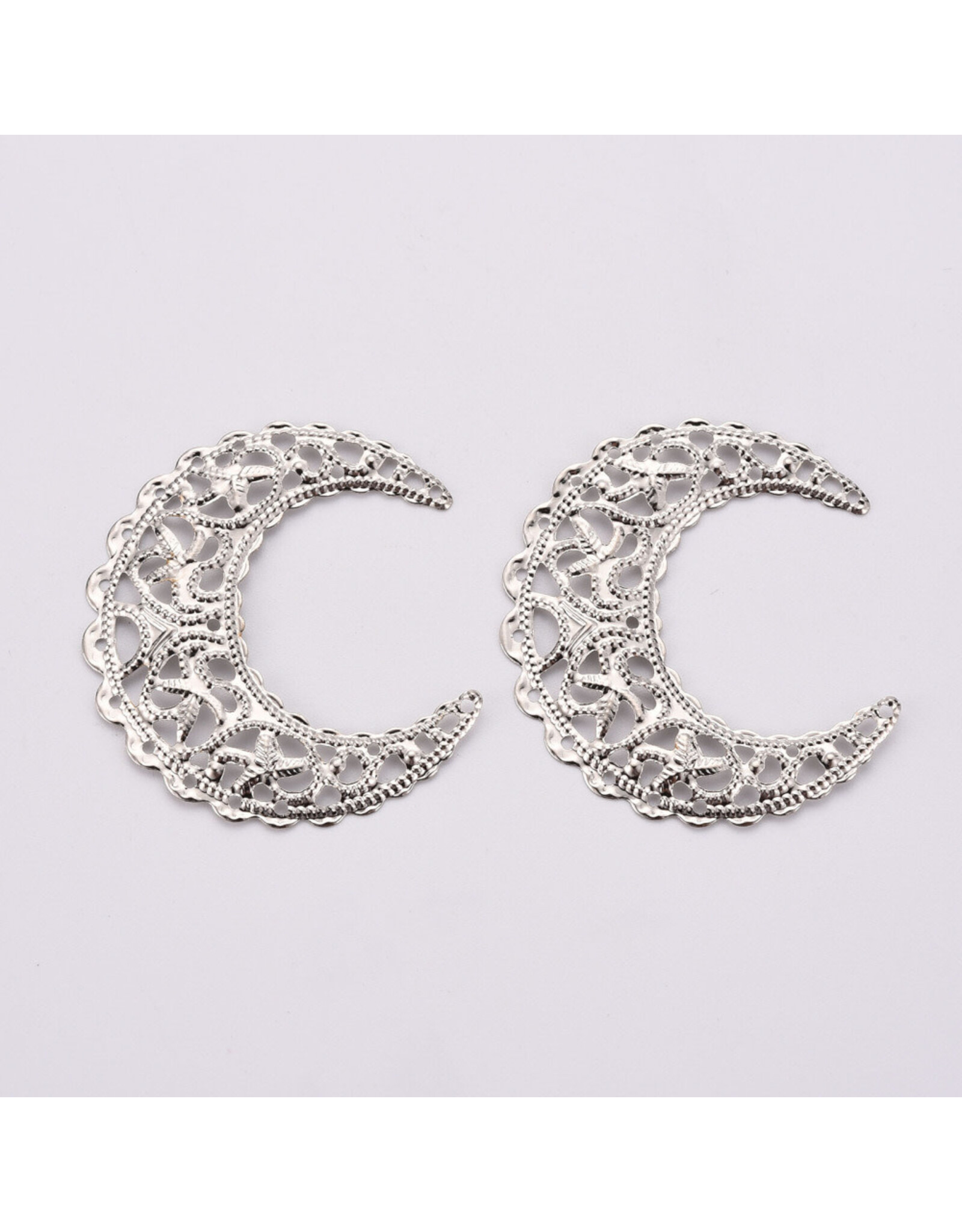 Moon Filigree Link  43x37mm  Platinum