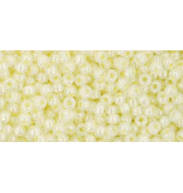 Toho 142 11  Round  Ceylon Light Yellow