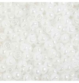 Czech 629265 4  Seed  Opaque White Pearl