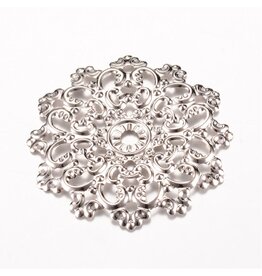 Round Filigree Link  48mm  Platinum